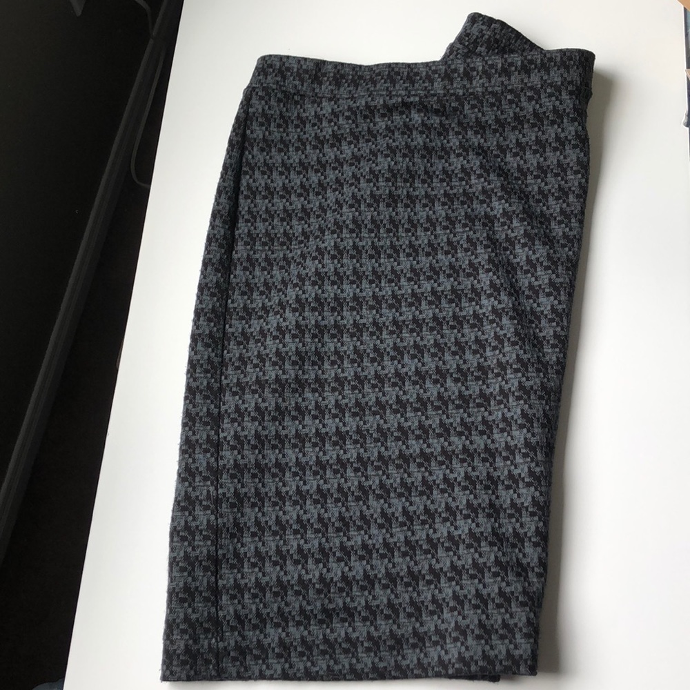 Knit skirt
